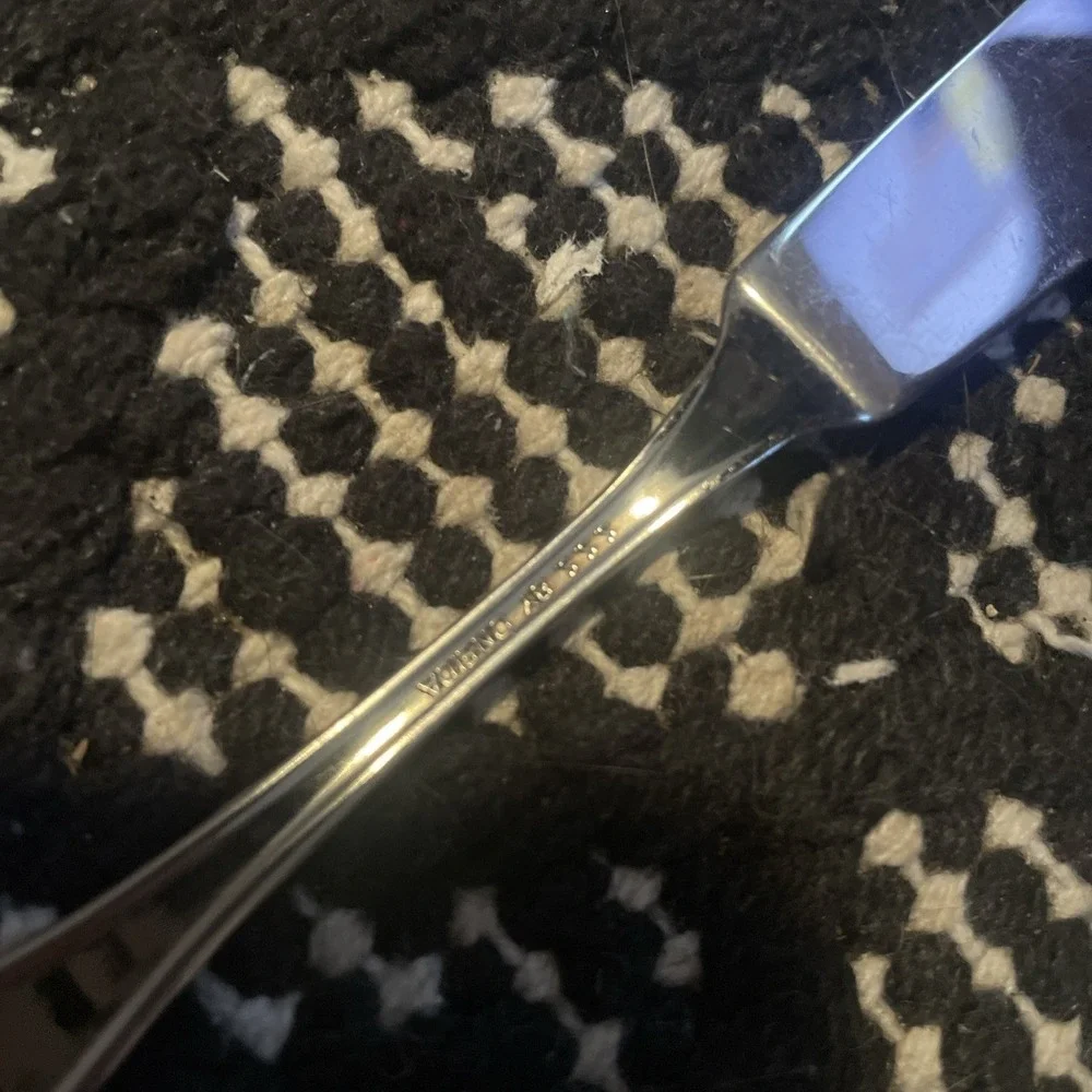 Oneida SSS Stainless Trinity Butter Knife‎ Spreader Burnished